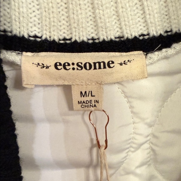 eesome White Quilted Open Cardigan Jacket with Black Trim - Picture 3 of 6